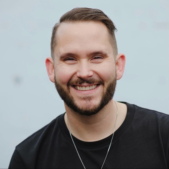 Meet your Posher, Vin - Picture 2 of 2